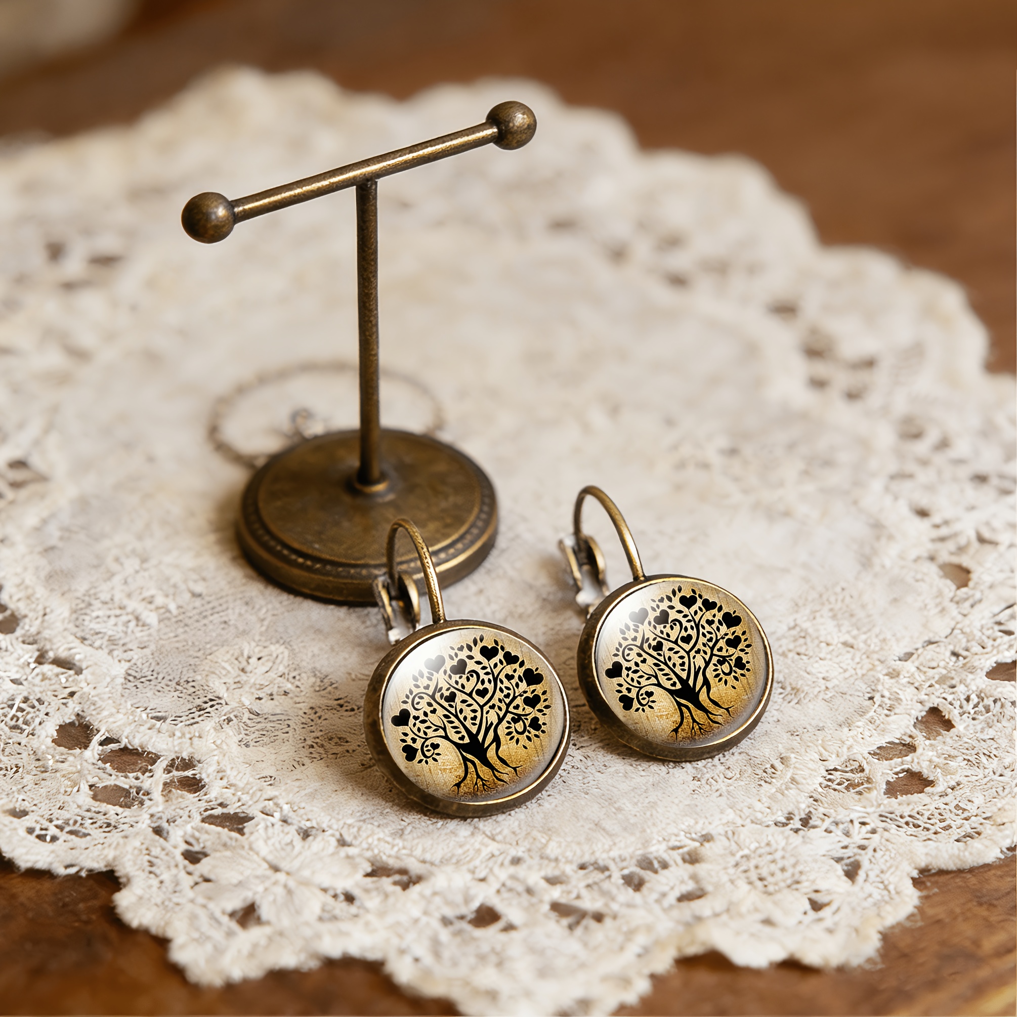 2pcs Cyan Round Classical Earrings with Heart Design